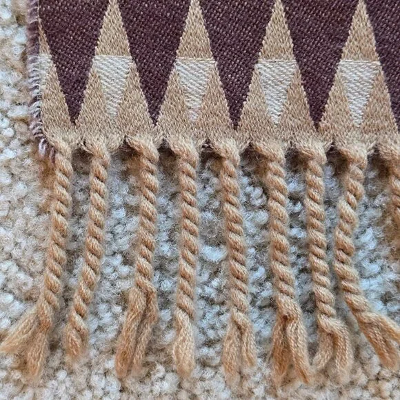 Cecchi e Cecchi Luxury Wool Wrap Scarf Southwest Aztec - Picture 5 of 16